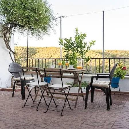 Casa Centrica Con Vistas A La Sierra Hornachuelos